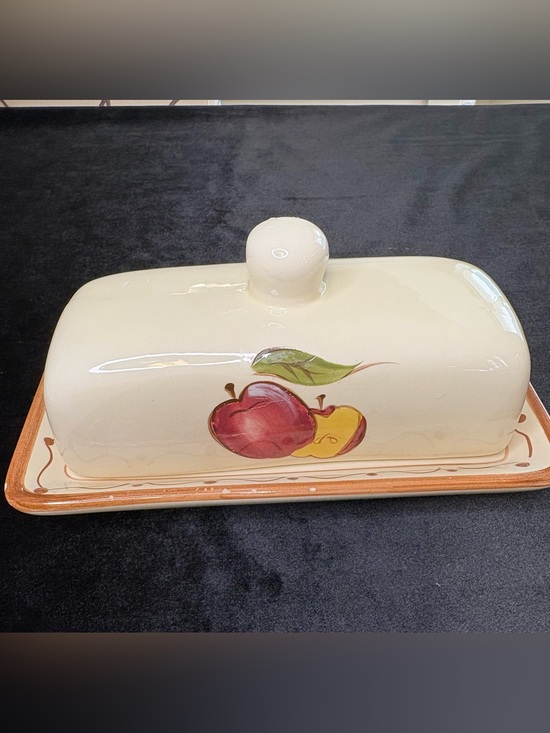 Other - Vintage Orchard Stoneware Apple Covered Butter Dish